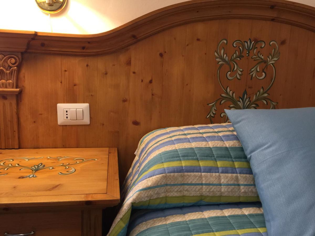 Villa Verde B&B ピンツォーロ エクステリア 写真