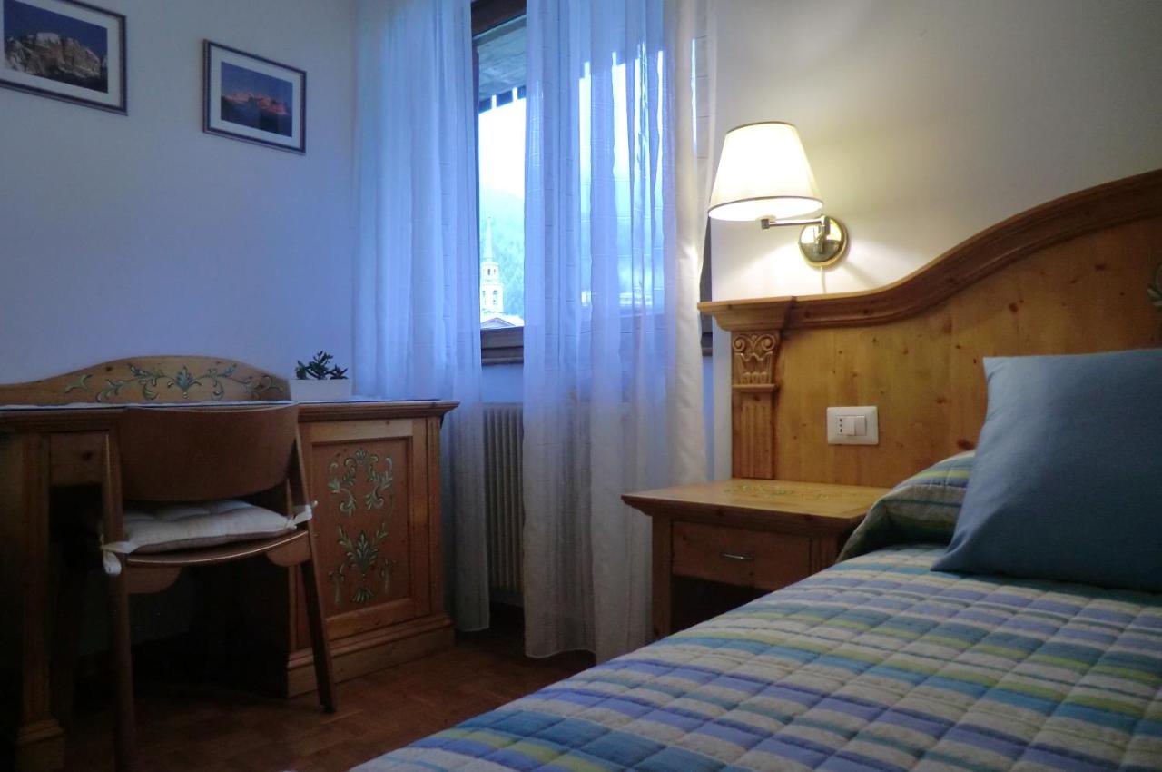 Villa Verde B&B ピンツォーロ エクステリア 写真
