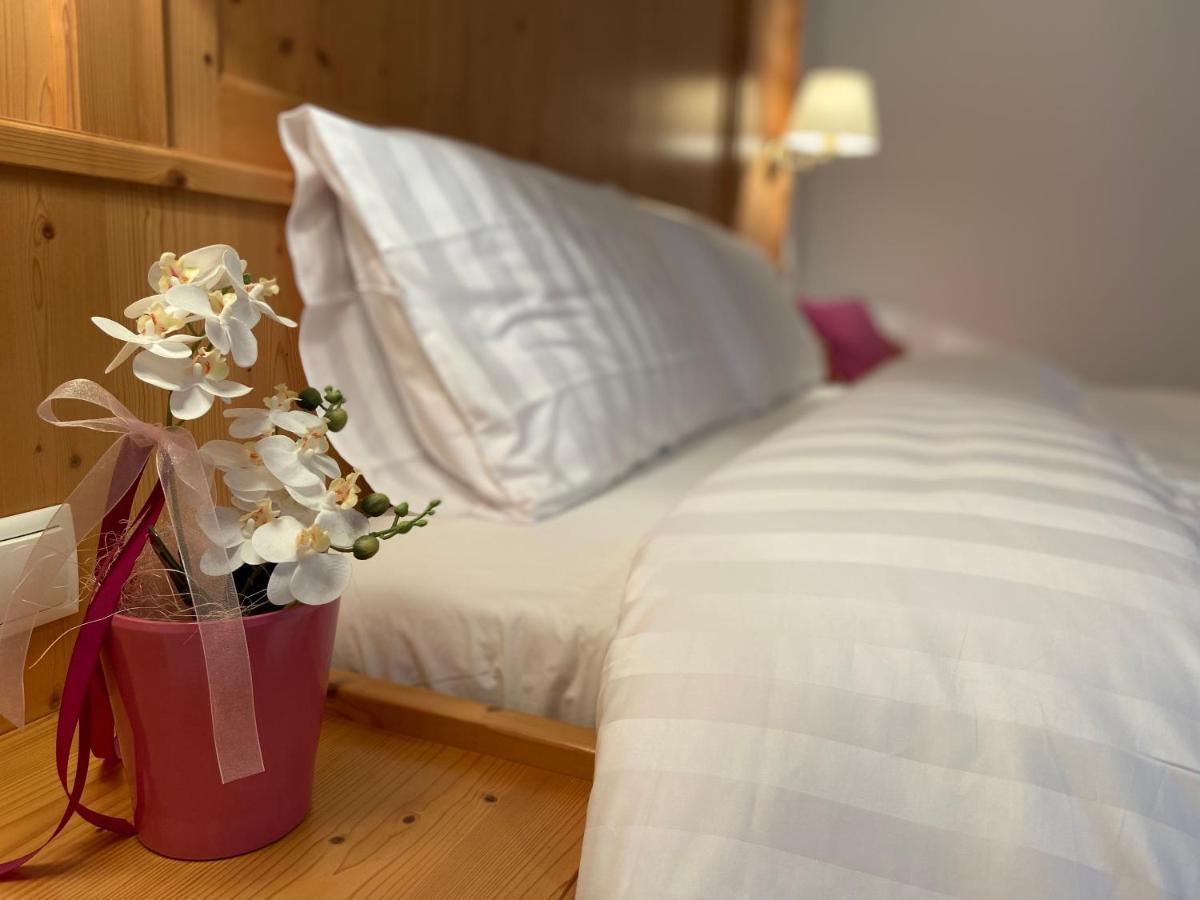 Villa Verde B&B ピンツォーロ エクステリア 写真